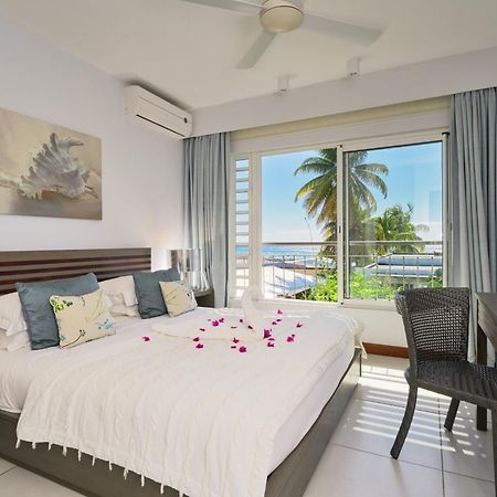 Plage Bleue Beachfront Apartments With Lov Trou aux Biches Esterno foto