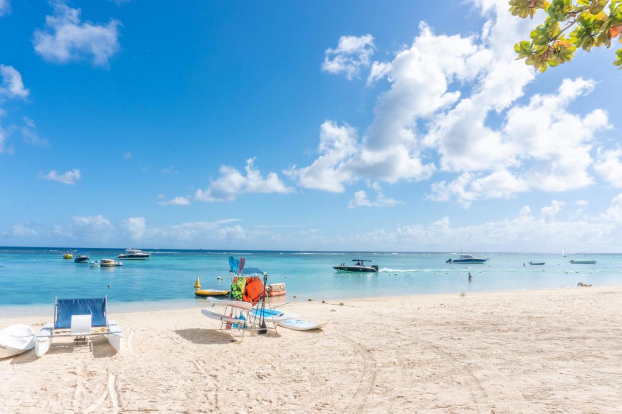 Plage Bleue Beachfront Apartments With Lov Trou aux Biches Esterno foto
