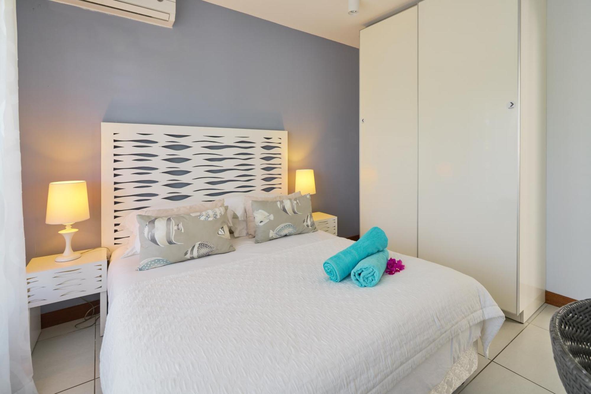 Plage Bleue Beachfront Apartments With Lov Trou aux Biches Esterno foto