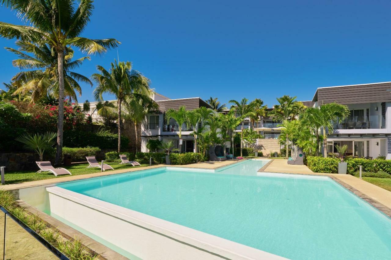 Plage Bleue Beachfront Apartments With Lov Trou aux Biches Esterno foto