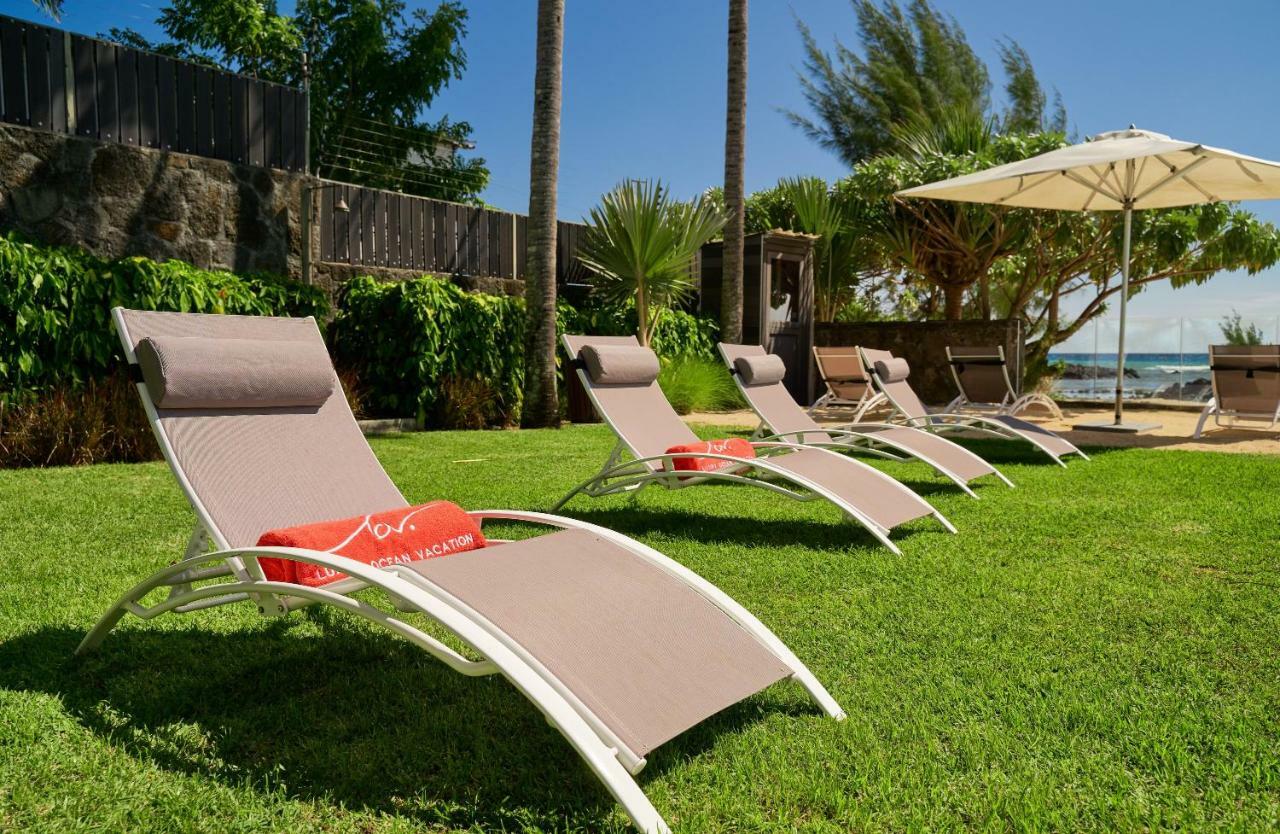Plage Bleue Beachfront Apartments With Lov Trou aux Biches Esterno foto