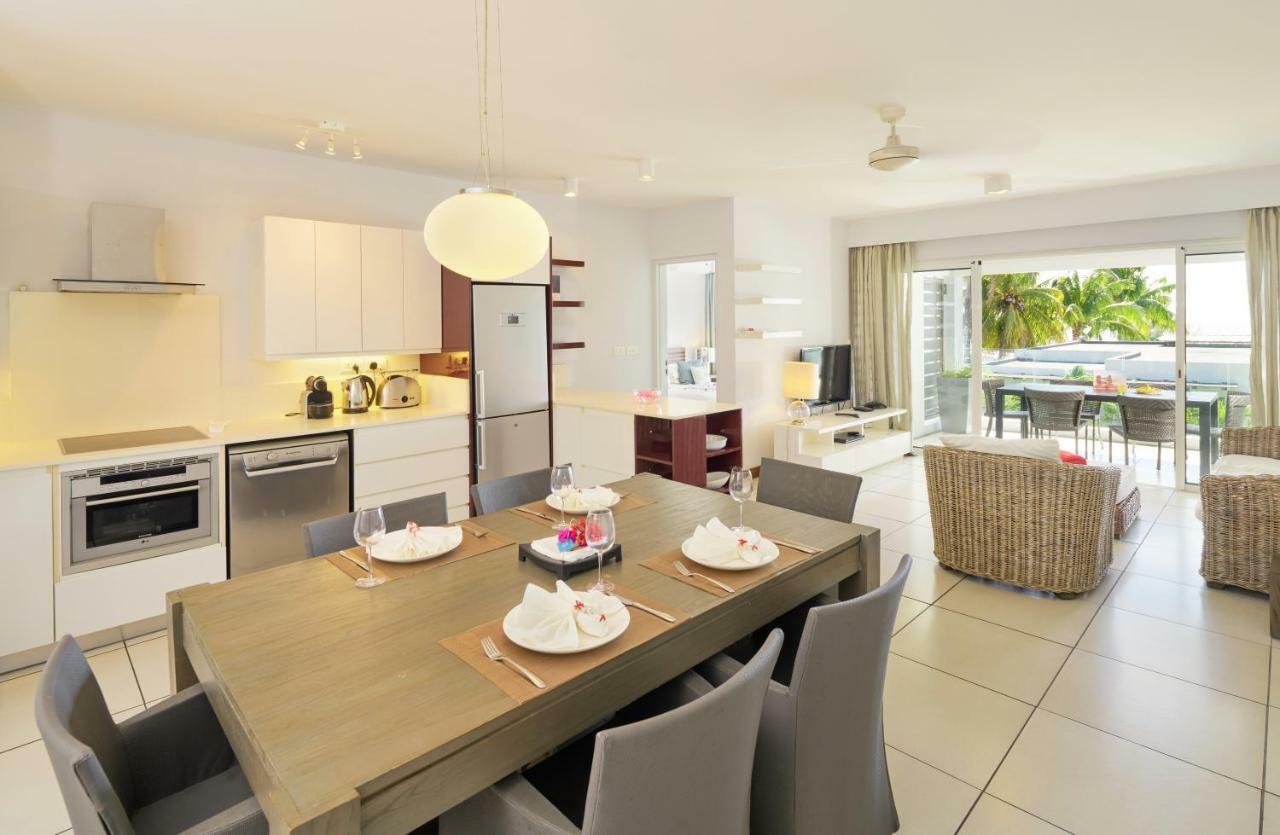 Plage Bleue Beachfront Apartments With Lov Trou aux Biches Esterno foto
